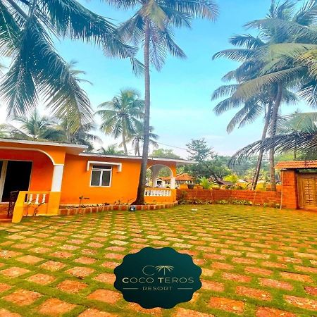 Coco Teros Resort 曼德姆 外观 照片