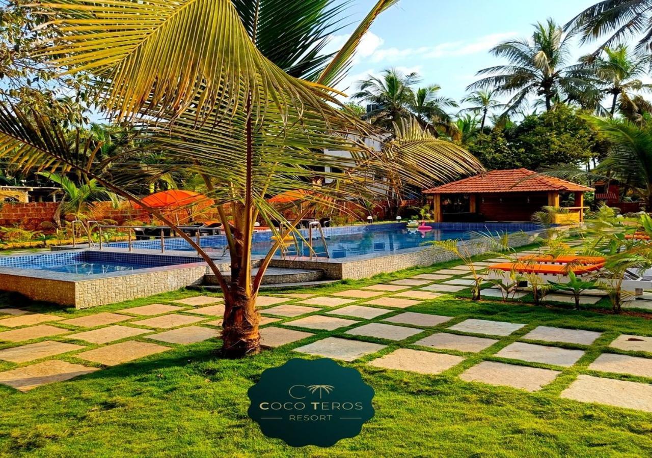 Coco Teros Resort 曼德姆 外观 照片