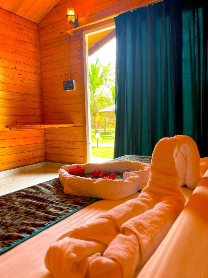 Coco Teros Resort 曼德姆 外观 照片