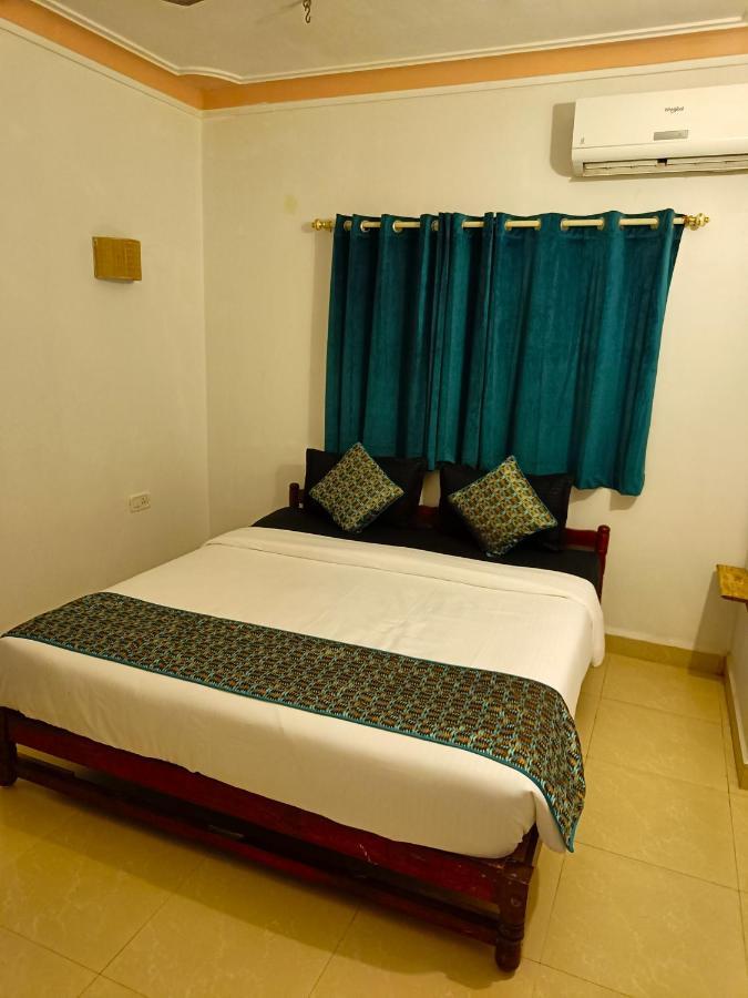 Coco Teros Resort 曼德姆 外观 照片