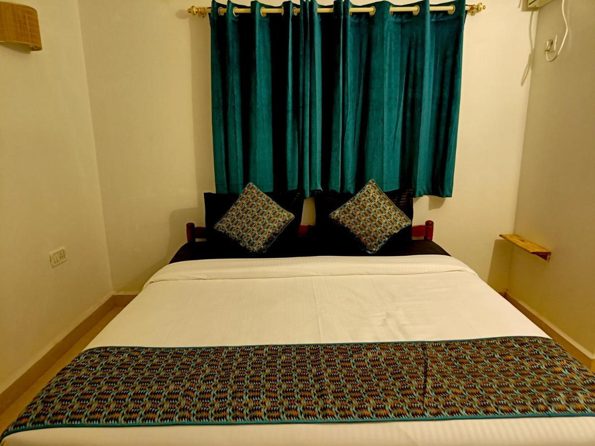 Coco Teros Resort 曼德姆 外观 照片
